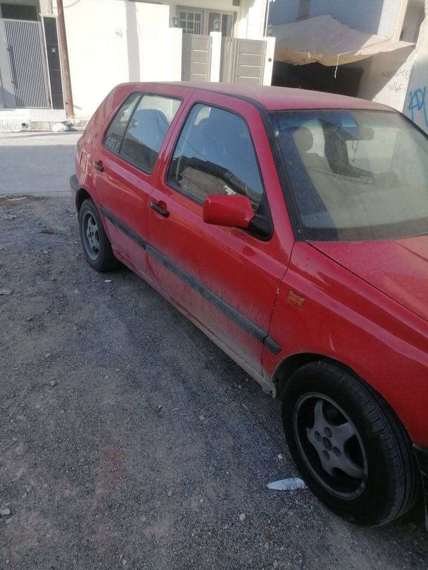 السلام عليكم سيارة كولف نفخ موديل ٩٣ محرك ٢٠٠٠ نوزل كير عادي تبريد بس مايشتغل باسمي


**إذا كنت صاحب هذا الإعلان وتريد حذفه لأي سبب، رجاءا أرسل رسالة إلى الدعم الفني**