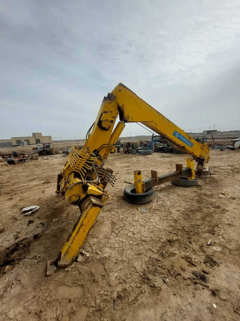 سلام عليكم
للبيع جهاز 8 طن 5 سلايت 4 رجلين مكفول كفالة عامة للاستفسار اتصل ***********
