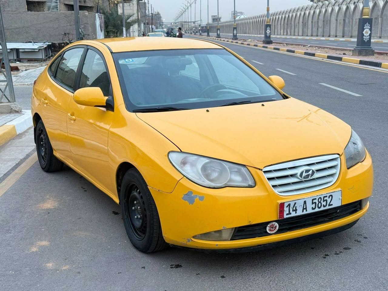 السلام عليكم للبيع هونداي النتر مديل 2010وارد امريكي حادثه جاملغ امامي  مكينه كير حداديه تخم تاير تبريد ثلج المواصفات تحكم استيرن شاشه كبيره تخم تاير جديد مكينه 2000 دوش السياره جديده وجاهزه من كلشي السعر 88 مكان السياره كربلاء الستفسار اكثر عل رقم *********** مكلف بل نشر
