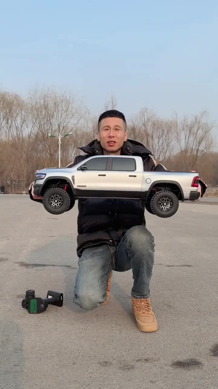 اكو منها عدنا هنا حلوه واداء راقي


**إذا كنت صاحب هذا الإعلان وتريد حذفه لأي سبب، رجاءا أرسل رسالة إلى الدعم الفني**