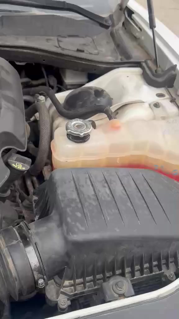 وصول دبات ماي جارجر اوباما جالنجر 
أصلية زيرو
قطعة أصلية 100% بحالة زيرو ونظافة عالية.

✔️ المميزات:
 • دبة أصلية وكالة
 • حالة زيرو بدون استعمال
 • جودة عالية وعمر طويل

📦 التوصيل متوفر لكل المحافظات.
💳 الحجز يكون بتحويل عربون على الماستر كارد.
🚚 التوصيل خاص للحفاظ على القطعة وسلامتها.

للاستفسار والحجز راسلنا خاص أو واتساب
***********
