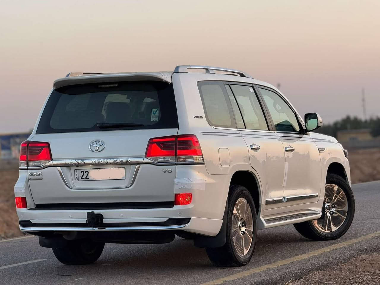 لاندكروز 2019  فول 1/1
فول مواصفات كراند تورنيك سبشل اديشن 
رقم اربيل تحويل +وكاله
5 بصمات
دشبول لكزس
اشاره لكزس 
3 شاشات 
شاشه عاليه 
تحكم ستيرن جهتين 
صندوك كهرباء
كشنات كهرباء 
كشن 3 حركات 
شاحن وايرليس 
طفايه 
ماشي70 حقيقي

سعر سياره 515  وبيهه مجال حق جيه العنوان بصره تصال عله هاذ رقم  0771304257


**إذا كنت صاحب هذا الإعلان وتريد حذفه لأي سبب، رجاءا أرسل رسالة إلى الدعم الفني**