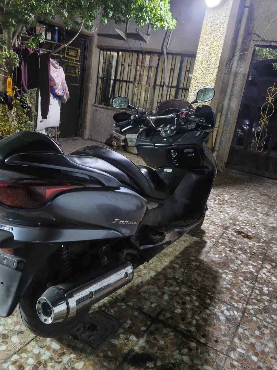سلام عليكم فورزه 0.8 دراجه جديده على وضع الشركه 
اوراق كامله كير ومكينه كفاله الدراجه فول تدفئة يدات مصدات مرايات سعرها مليون و 175 مكاني الشعب رقمي ***********
