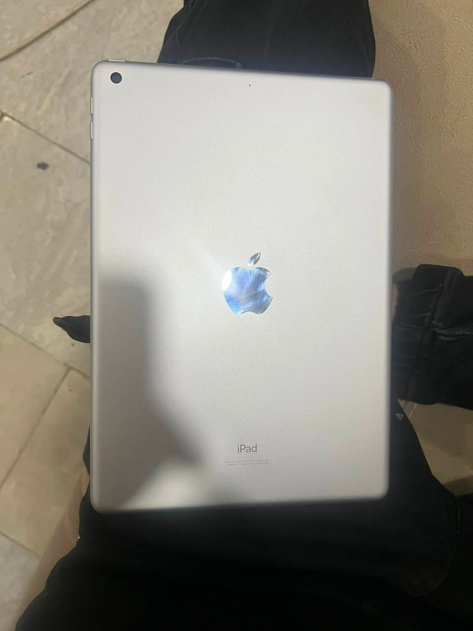 ايباد 9  ذاكره 64 نضيف مابي اي خلل لا شخط ولا مفتوح كارتونته موجوده سعره 300 الف مكاني بغداد حي الجهاد تواصل خاص ***********
