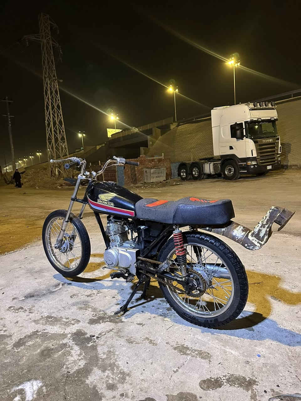 تعمير جديد ٢٥ انتنس الاصلي بستم ناصيمكينه جيس مامفتوحه دراجه سامته نصبته تخبل جاهزه من كلشي غراض كله اصلي ابو الختم سعره ٤٢٥ مجال بسيط مكاني كزيزه
رقمي ***********
