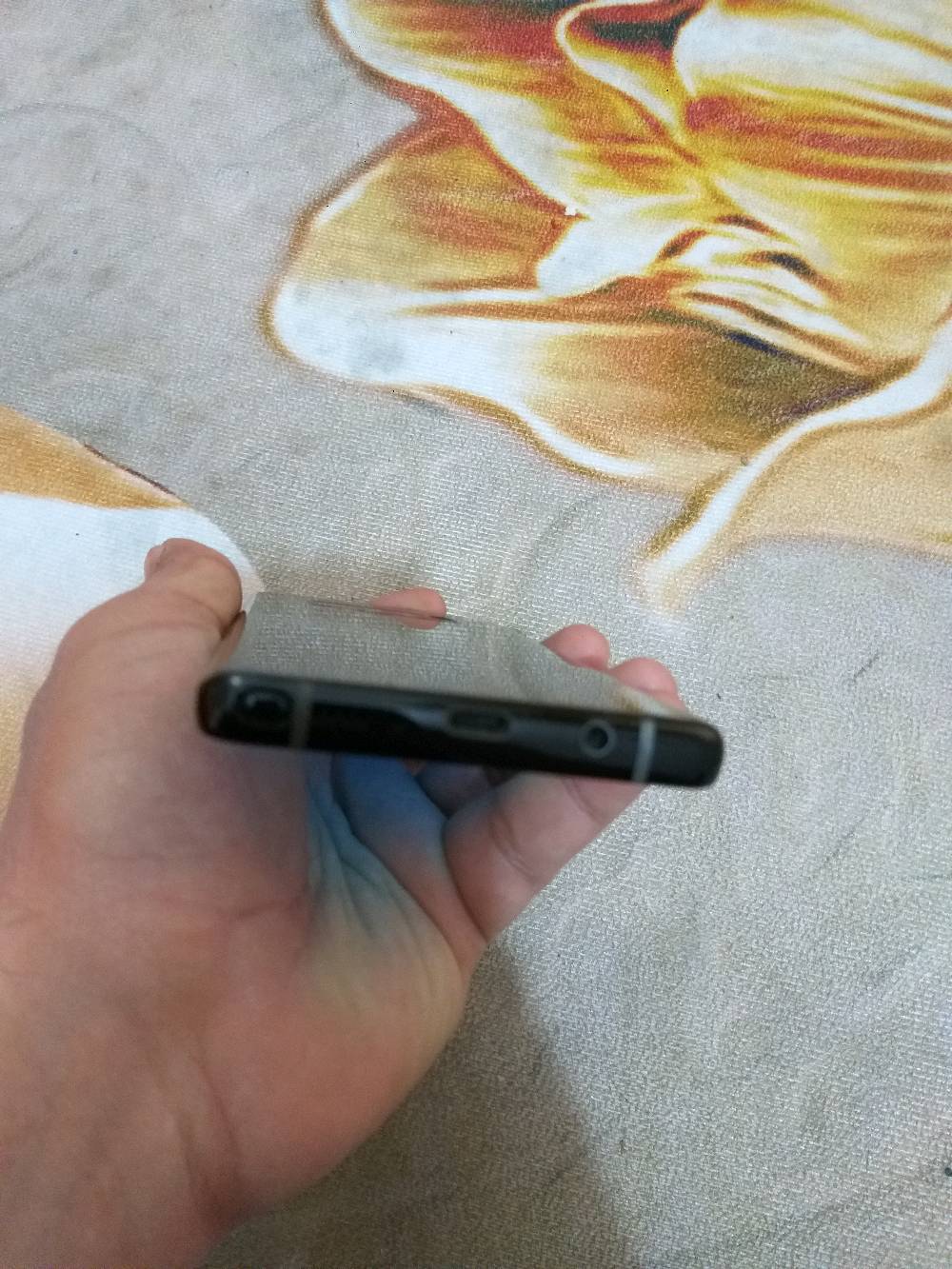 نوت 8 ذاكرة 64 رام 6 بدون ملحقات دبل خط مبدل شاشة اخت الاصلية وبطارية للبيع سعر 110الف عنواني بغداد استفسار عالرقم ***********