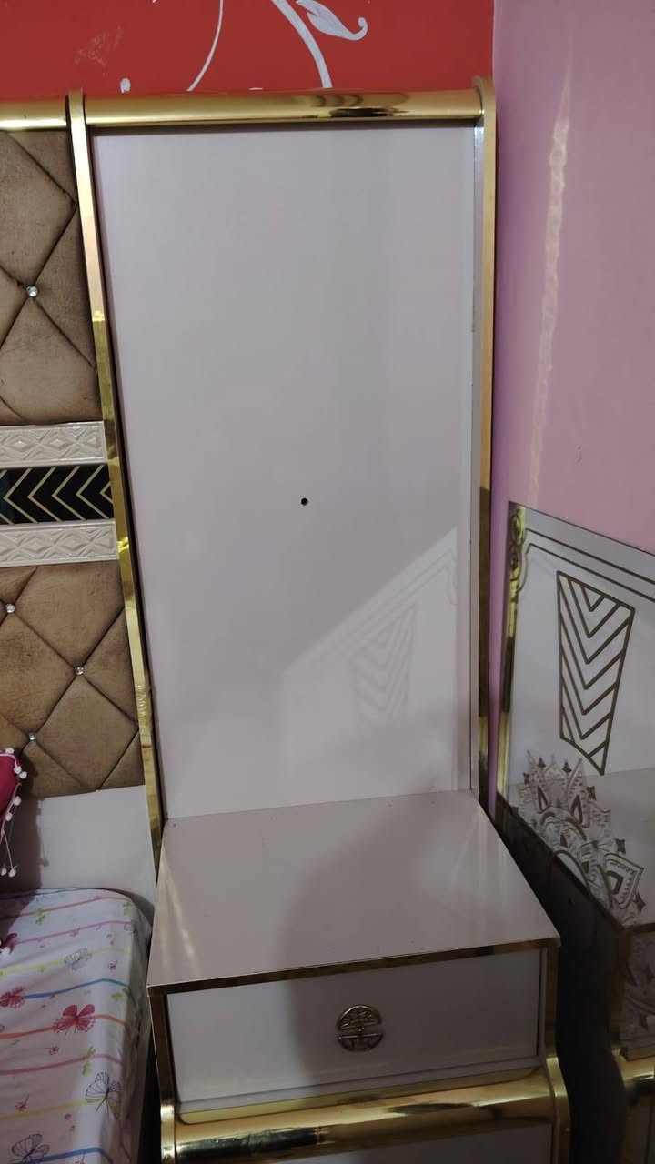 غرفه تركيه ٧ قطع ضخمه سلايت نضيفه كلش سعر مناسب


**إذا كنت صاحب هذا الإعلان وتريد حذفه لأي سبب، رجاءا أرسل رسالة إلى الدعم الفني**
