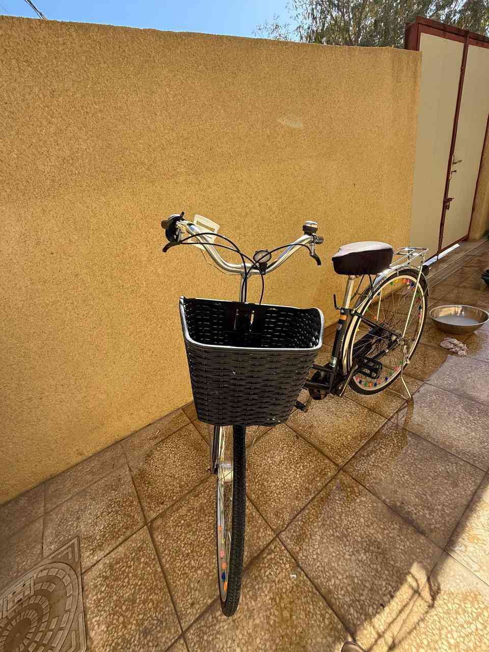 السلام عليكم بايسكل حجم 27 للبيع 
سعره120
مكاني كربلاء 
***********📞
