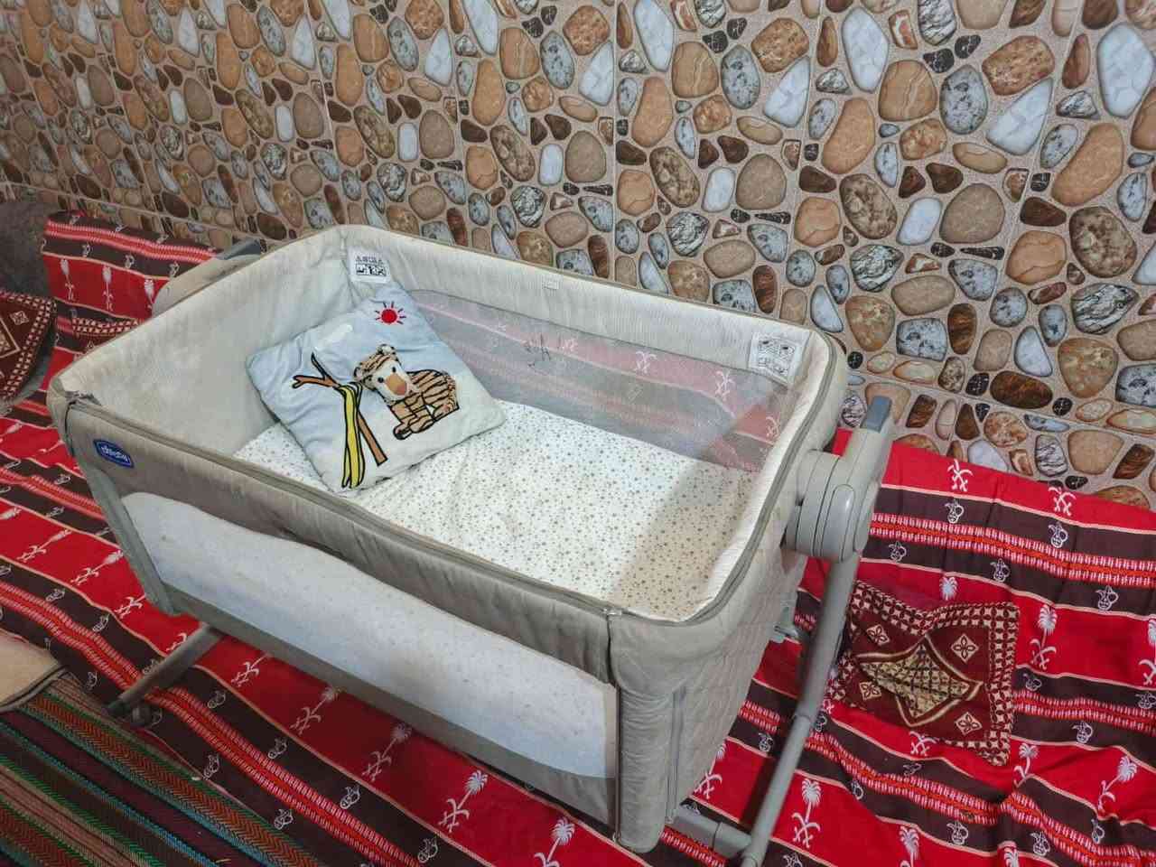 الطول متر
العرض 55 سم
الارتفاع اسلايت يصعد وينزل
السعر 75 الف
العنوان القبله...


**إذا كنت صاحب هذا الإعلان وتريد حذفه لأي سبب، رجاءا أرسل رسالة إلى الدعم الفني**