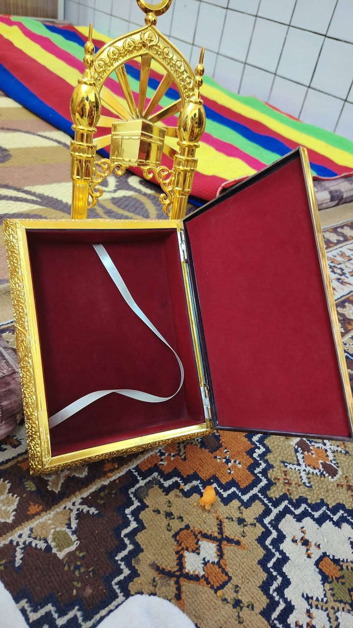 حمالة قران للبيع مامستخدمة ابد السعر 25 بي مجال


**إذا كنت صاحب هذا الإعلان وتريد حذفه لأي سبب، رجاءا أرسل رسالة إلى الدعم الفني**