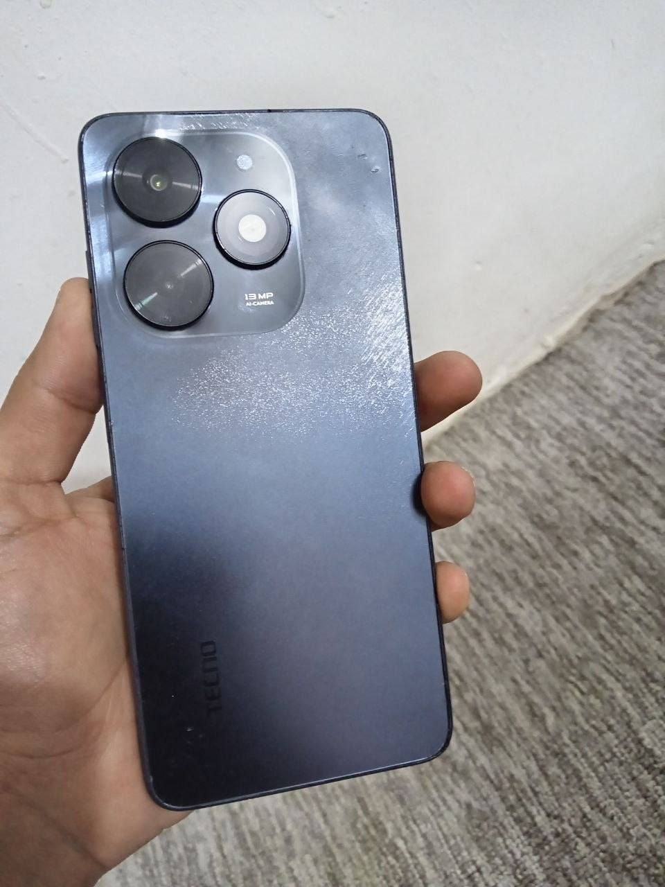 للبيع TECNO SPARK Go 2024 مكفول كلشي ما امبدل بي بس الضهر شويه تعبان مثل ما اموضح بلصور ذاكره 64 عشوائيه6 شاشه90هرتز بطاريه 5000الاف بصمه جانبيه جهاز سلس وحلو الله شاهد سعره60 الف قفل شراي تعال خاص مكاني بغداد ابو غريب


**إذا كنت صاحب هذا الإعلان وتريد حذفه لأي سبب، رجاءا أرسل رسالة إلى الدعم الفني**