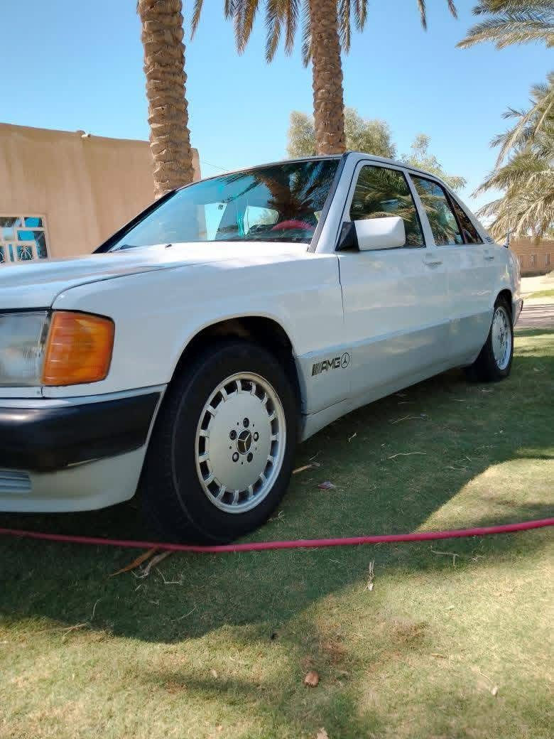 بسم الله الرحمن الرحيم
سلام عليكم سيارة مارسديس طيارين بيع أو مراوس مديل 1991حجم 91 مكينه ونجي حداديه زينه تخم تايرات جدد رقم كركوك إنكليزي  سنويه لحد 29 السيارة كلش حلوه كشره بطنها تبريد شغال خير من الله ريمون يقفل وفتح لاستفسار اكثر اتصل رقم *********** المكان الديوانية قظاء غماس السعر (48)بيها مجال للطيبين 🥀
