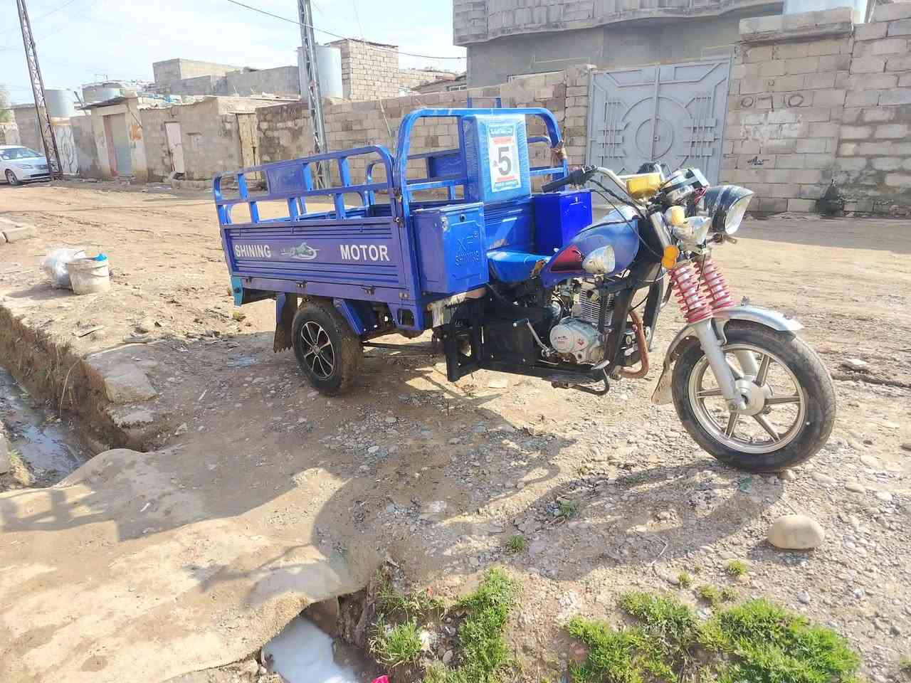 السلام عليكم  شباب ستوته البيع 2023محرك شاصي شرط السعر 1350
***********
