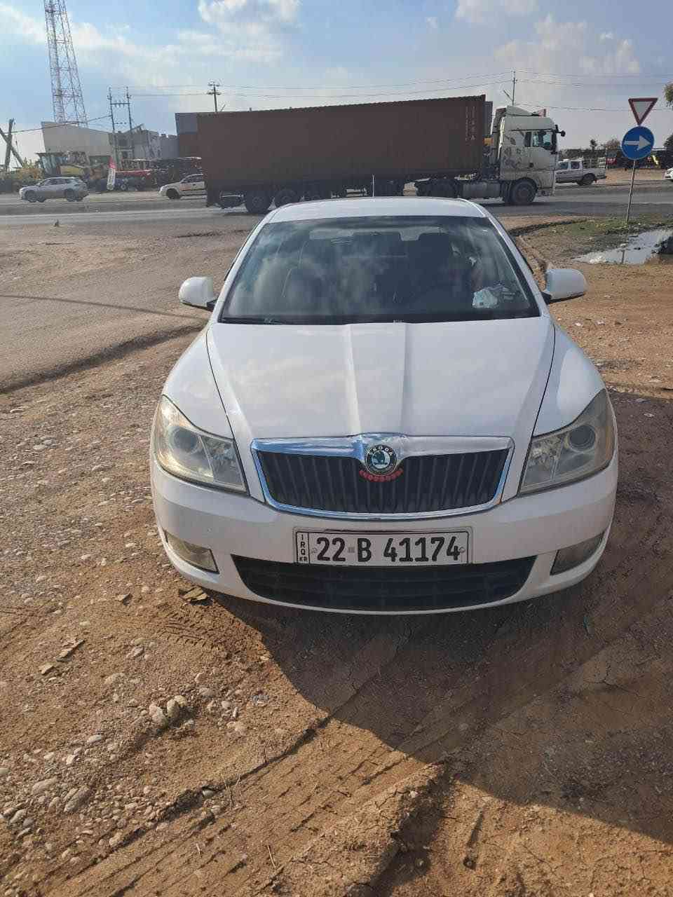 سكوده ٢٠١٣ بيلاد سپى فول به س سلايت نيه بى سبوغ بى ليدان  نمونه له جوانى گير  توماتيك مه كينه بيلادى سه نوى نويه هه زه شى نويه  هه مو شت به شه رت *********** أربيل, العراق
