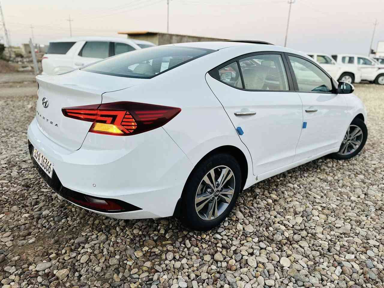 سلام عليكم البيع النترا موديل  2019
خليجي كفالة عامه سونار فول مواصفات/1/1فتحه
تبريد قطعتين  تخم تاير ماشيه140
حداده جديد سياره بل الكارتون محرك 2000
ترهم بيع وا مراوس 
مكان ذي قار قضاء الرفاعي شراي يتصلً
***********
