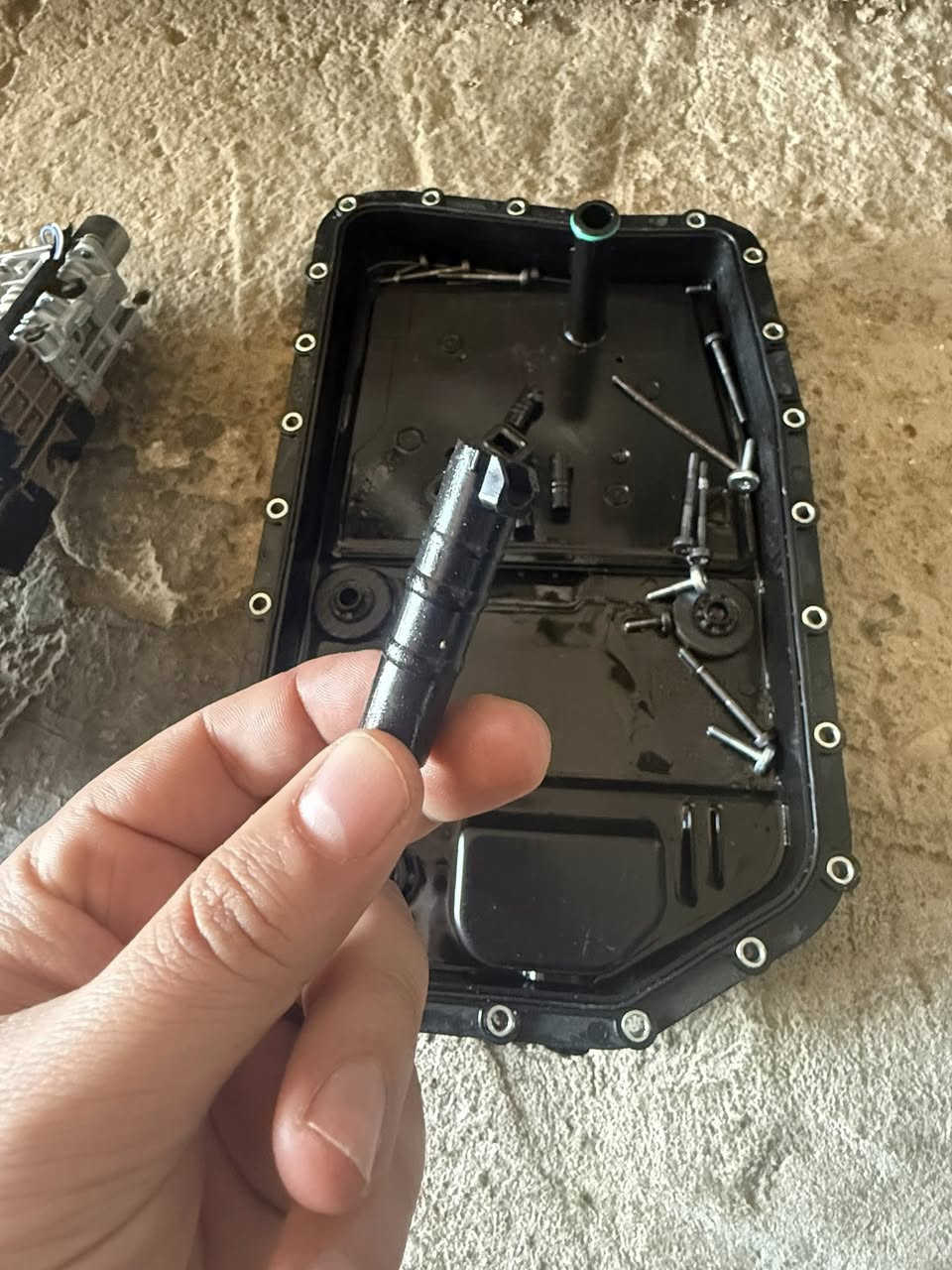 كونترول كير 6HP19   ٦ سلندر جان بسيارتي شرط اي خلل ما بي
كيس گير كامل وجديد طك كارتون اصلي الماني مو تقليد + الاصابع السود الاربعة اصليات شرط 
خذتهن لسيارتي تالي طلع الكلجات محتركة وبدلت كير كامل يم حسين المميز 

معروضات للبيع باسعار مناسبة قياساً ويه اسعارهن الاصلية بالمحلات التجارية


**إذا كنت صاحب هذا الإعلان وتريد حذفه لأي سبب، رجاءا أرسل رسالة إلى الدعم الفني**