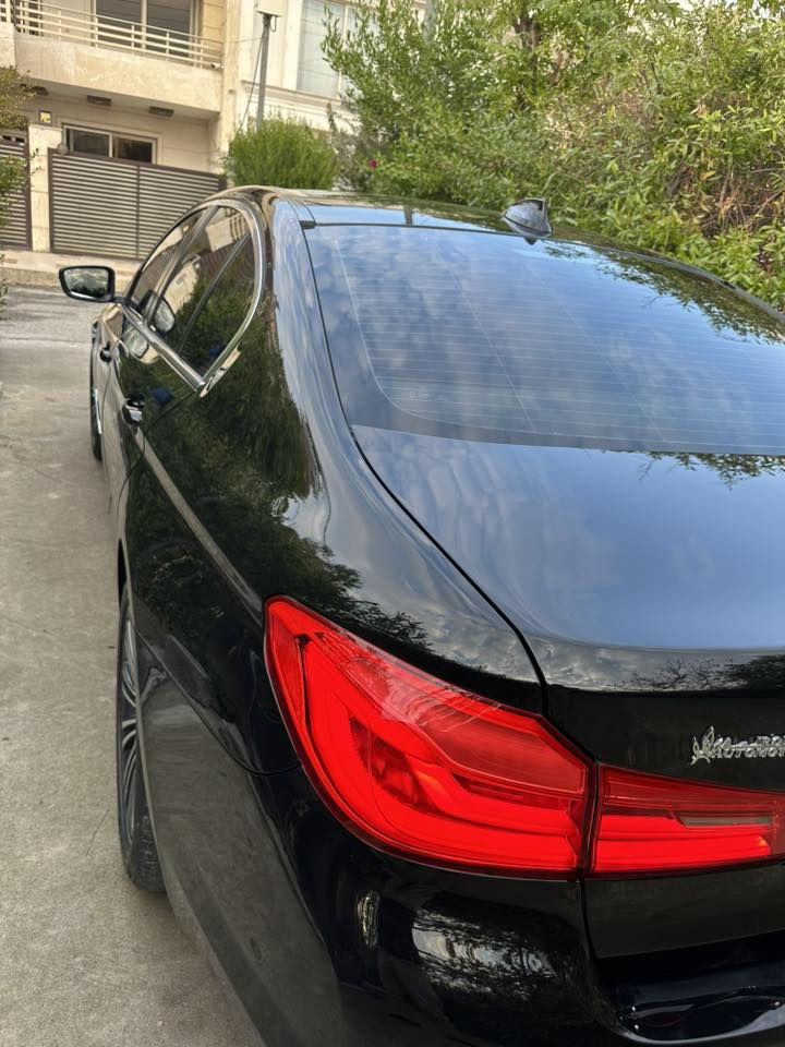 ‏bmw 530 2020 2.0 engine
مکان سیارە اربیل 
کلین تایتل وکالە شرکة العروش خلیجی  
سعر ٢٨٨ ورقة شویە مجال
مواصفات لکژری فول  
٥ بردات داخل ابیض
کشنات خزن و کهربائي
حساسات ٣٦٠ درجة
رادار
تحدید السرعة 
نظام كير ايكو - كوفورت - سبورت
سویجین سویج شاشە و صغیر
بعد هوایە مواصفات
سیارة مکفول ب شرط کیر و محرک
ما بیها ای نواقص
سنویة جدید
رقم اربیل
***********
