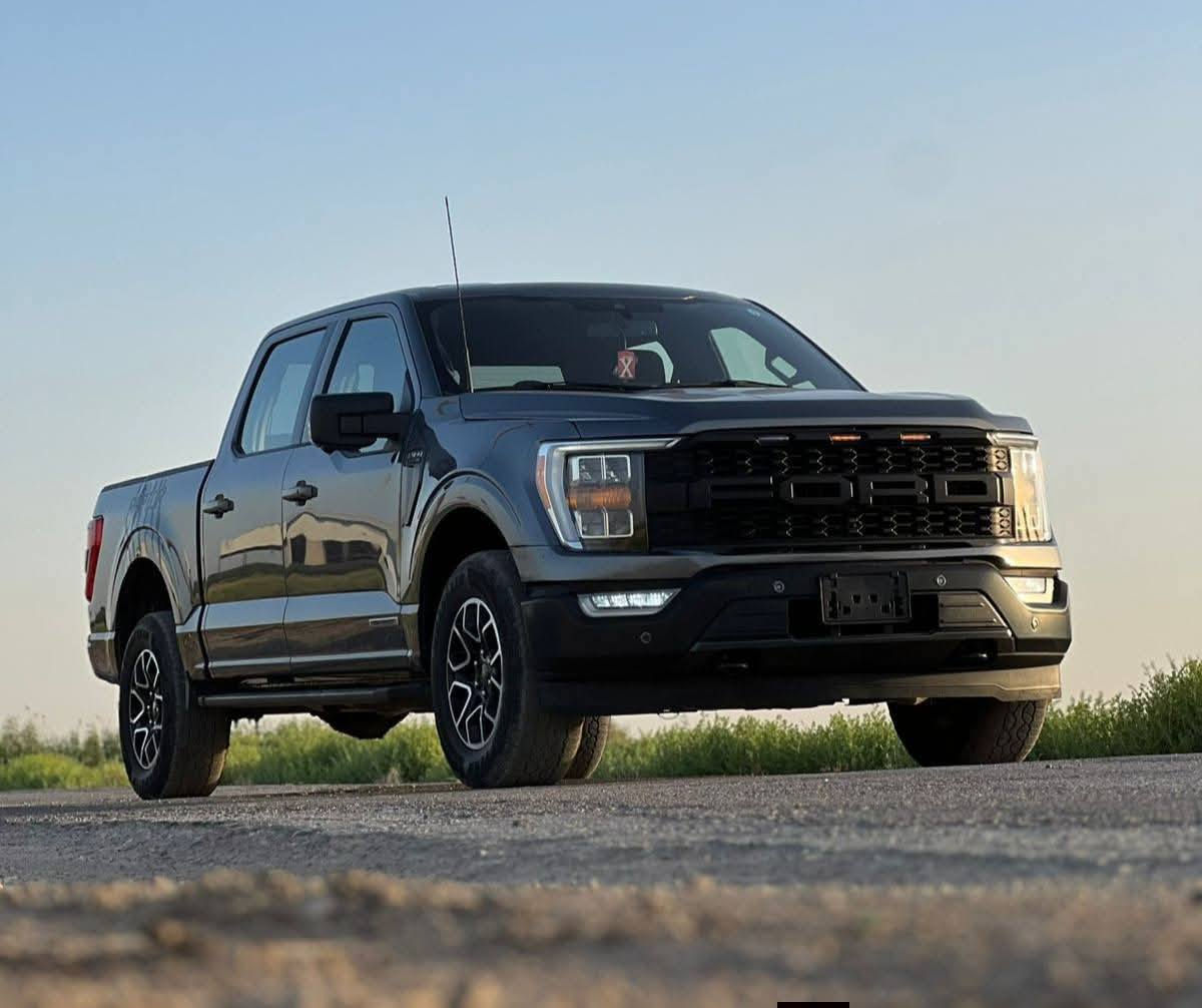 Ford f 150 #Super 2023
4x4 دبل اكسل 
فول مواصفات 
اباب طويل بدي قصير 
محرك power boost 3.5 تون تيربو هايبرد  المرغوب 

430 حصان 
 ✔️
كير طرح 10 نمر 
دواسات كهرباء 
6 كاميرات محيطيه 360 درجة ✔️
كشنات تدفئه تبريد
ايرباكات كلها  سليمه ✔️
7 وضعيات قيادة
باب البدي كهربائي ذكي
تبريد مناخي ✔️
تجي 6 حساس امامي و6 خلفي ✔️
انارة محيطيه وترحيب عند الاقتراب ✔️
دخول ذكي+ ابواب بصمات + رمز 
بصمتين وياها 
مولد بالبدي 
وباقي مواصفات معروفة  معروفه 
 

 

السعر 327$ ورقة وبي مجال بسيط؟

مرقم كامل بغداد  
طختها جوملوغ امامي فقط وجملوغ خلفي بارد✔️
للتواصل ***********
