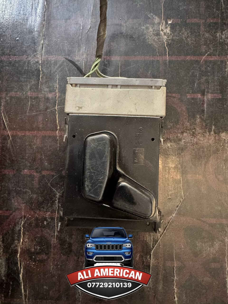 سلام عليكم يتوفرقطع غيار دوج دورنكو 2011-2020 كلشي متوفر ان شالله ويتوفر توصيل لكل محافظات العراق 
مركز علي الامريكي لقطع غيار السيارات الامريكية ***********واتساب
