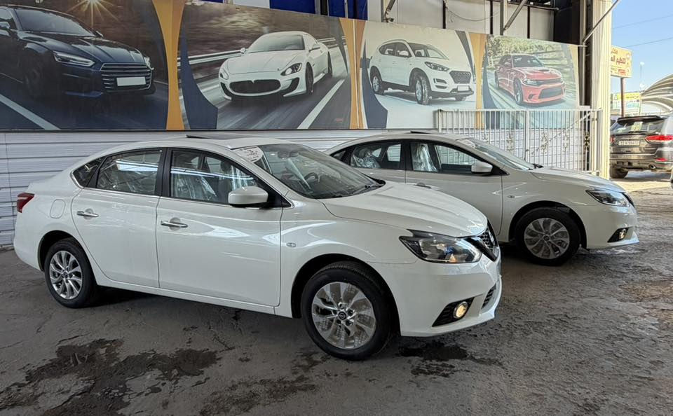 السلام عليكم
نيسان سنترا ( SV )
( عرض خاص ) 
موديل : 2025 
ماشية : 0 KM زيرو 
المواصفات 
فتحة 
شاشة 
كاميرا 
تحكم ستيرن 
قطعتين تبريد 
ويل كب كروم 
بلوجكتور 
يدات نيكل 
لون الداخل رصاصي 
(مرقم بغداد بأسم المشتري )
السعر : 20 مليون و500 قفل من الأخير 
ملاحظة: السيارة ضمان شركة السور 3 سنوات او 100 الف كيلو 
العنوان : بغداد الكاظمية قرب مرور الكاظمية معارض جكوك معرض الرحمن . 
للاستفسار 
عبدالرحمن 
 *********** 
 ***********
