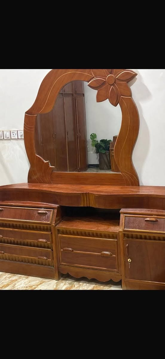السلام عليكم غرفه بيع مستعجل
كنتور 5بيبان  السعر 350 

الي يريد يراسلني خاص  الموقع داخل ديوانيه مركز


**إذا كنت صاحب هذا الإعلان وتريد حذفه لأي سبب، رجاءا أرسل رسالة إلى الدعم الفني**