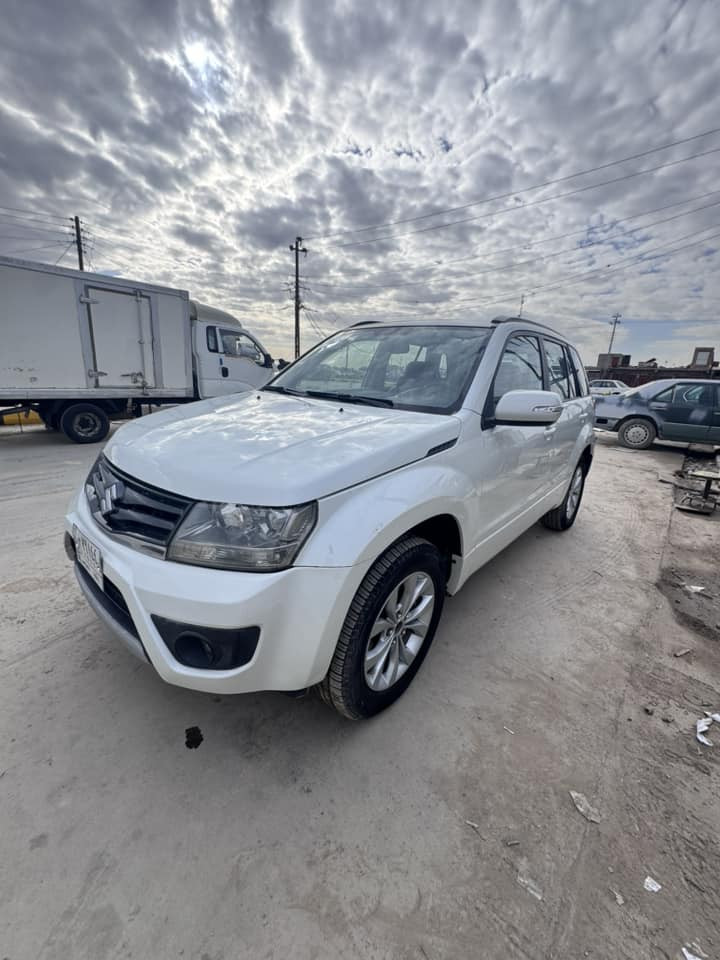 للبيع  مديل 2016 كفاله عامه 4سلندر سعر 120 وبيه مجال قليل نضيفه السياره جاهزه من كلشي
***********
