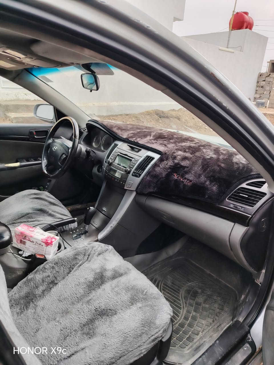 سوناتا 2400 مديل2009 خليجيه فول
محرك كير حداديه  هستوني شادهن
رقم بغداد بأسمي
سياره جاهز من كلشي يرادله صبغ عام جارده
تبديل قماره وبنيد
حادثها بل قماره وجملغ الخلفي
شواصي مكفوله دواخل مكفوله
مكاني النجف ***********
السعر 90وبيها مجال
