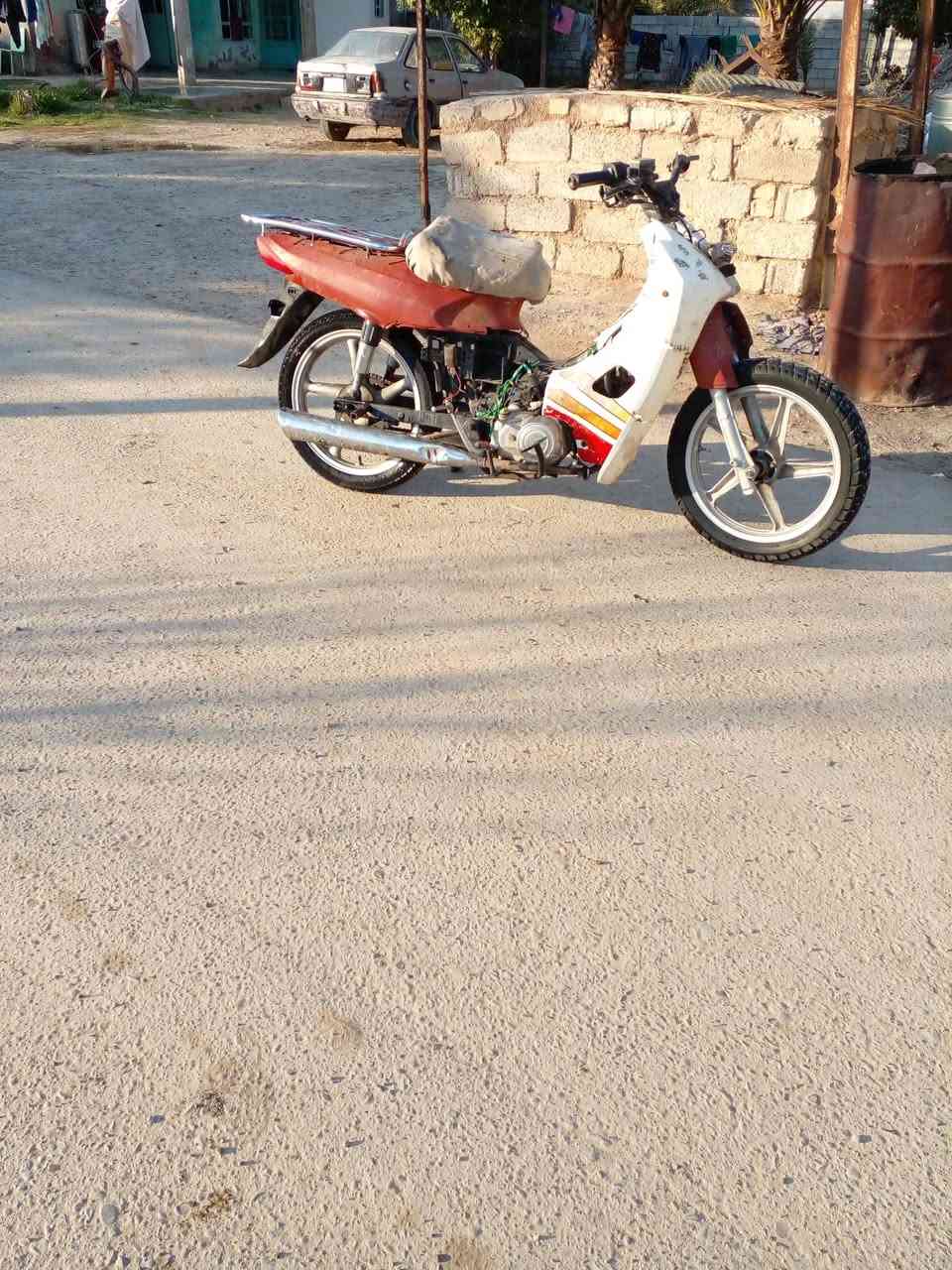 السعر 300


**إذا كنت صاحب هذا الإعلان وتريد حذفه لأي سبب، رجاءا أرسل رسالة إلى الدعم الفني**