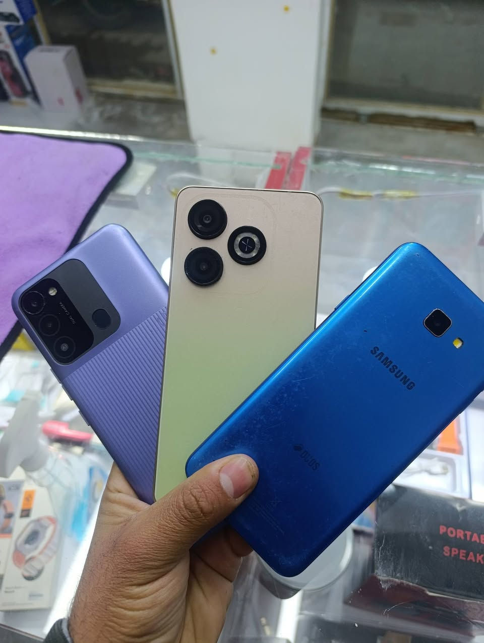 متوفر اجهزه شغالة مناسبة اسعارهن من 35 الى 75 كلمن وسعره اجهزه زينه وعملية عنوان نجف ***********
