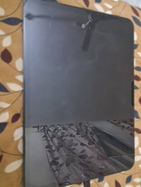 ايباد m4 نضيف مابي اي شخط استعمال فقط العاب فول الفول لاستفسار 0772622...