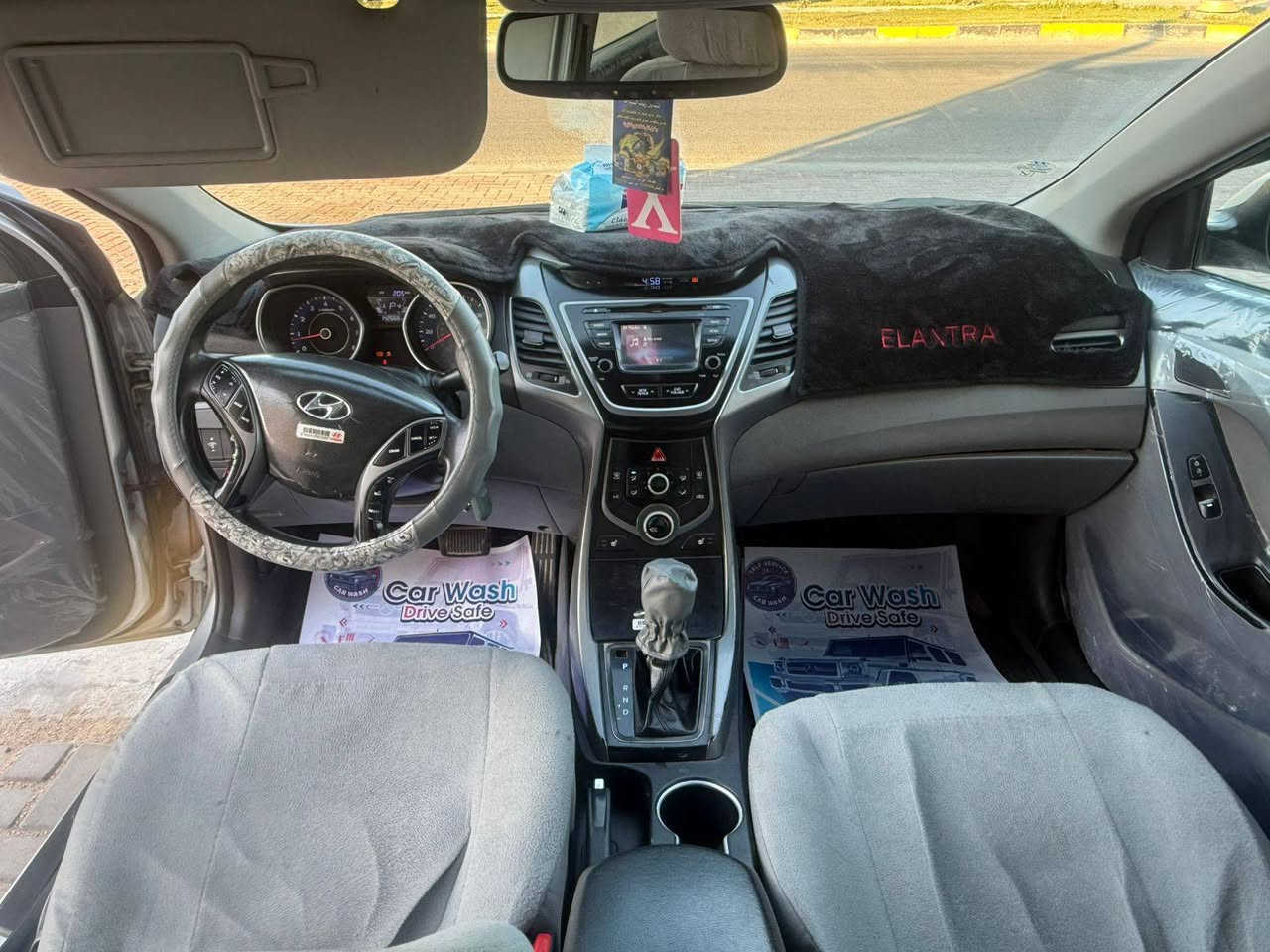 سلام عليكم سياره نوع النترا موديل 2015كفاله كير مكينه حداديه تخم تاير تبريد تدفىه تبريد ثلج شاير مري تحكم مري شاشه كامره حساسات تحكم ستيرن جهتين خمسه ويل كب واحد عل واحد بيه قطعتين كلير فقط حادث سطحي بدون دواخل والباقي كفاله عامه الاخير العنوان كربلاء السعر 105وبيه مجال حك الجيه الهاتف ***********بسمي تحويل مباشر بيع فقط
