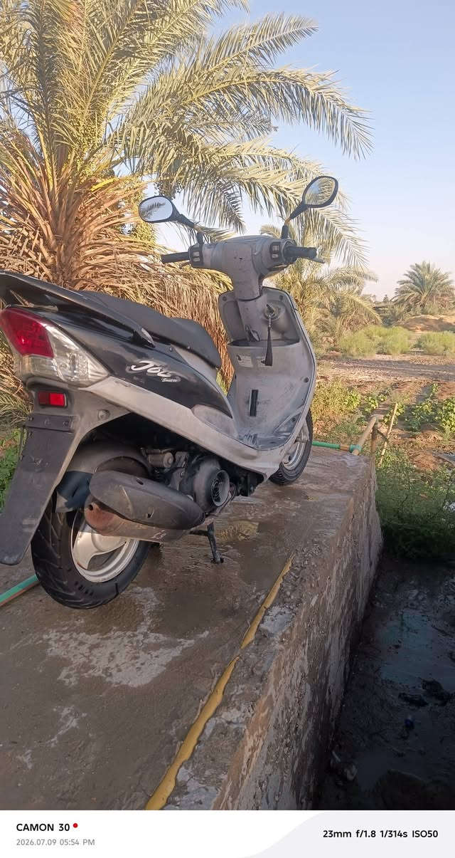 سلام عليكم دراجه ماكس منغولي للبيع دراجه رمبه ماصارله هوايه من طالعه الدراجه مامفتوحه كهربائيات شغاله كله سلف نكره نضيفه الدراجه السعر خاص ول شراي بيه خير ويدلل المكان طريق رميثه سماوه محطه دبيس الاستفسار ***********
