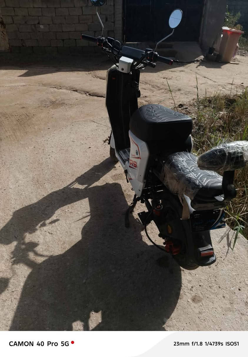 السلام عليكم دراجه شحن اللبيع مديل 2025نضيفه كلشي بيه شغال تايرات جدد بس يرادله بطاريات سعر 350وبيه مجال وهذه رقمي ***********تحياتي ابو الخصيب, البصرة
