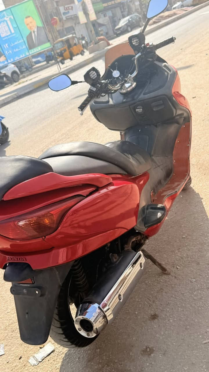 فورزه 0/8السعر 950 كلجات جديد داخلهه بدلته رماني جديد
مكاني كربلاء ***********
