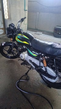 بوكسر البيع مديل 22 وراق سعر مليون 350# #07710819149