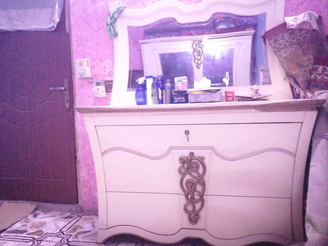 السلام عليكم غرفه تركيه ست قطع سعر 175 بغداد جكوك ***********