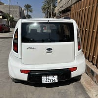 صول موديل ٢٠١٢ خليجي مصبوغه حزام بدون اي دواخل مكينه ١٦٠٠ دوش ماشيه ٩٧...