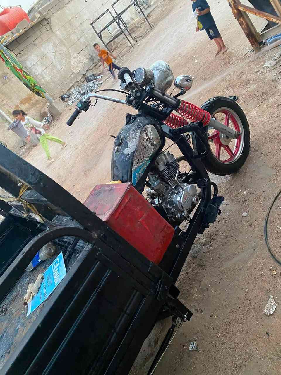 ستوته جمره مديل٢٠٢٤ أدوات سعرها ٨٥٠ وبيها مجال الاتصال ع الرقم ***********
