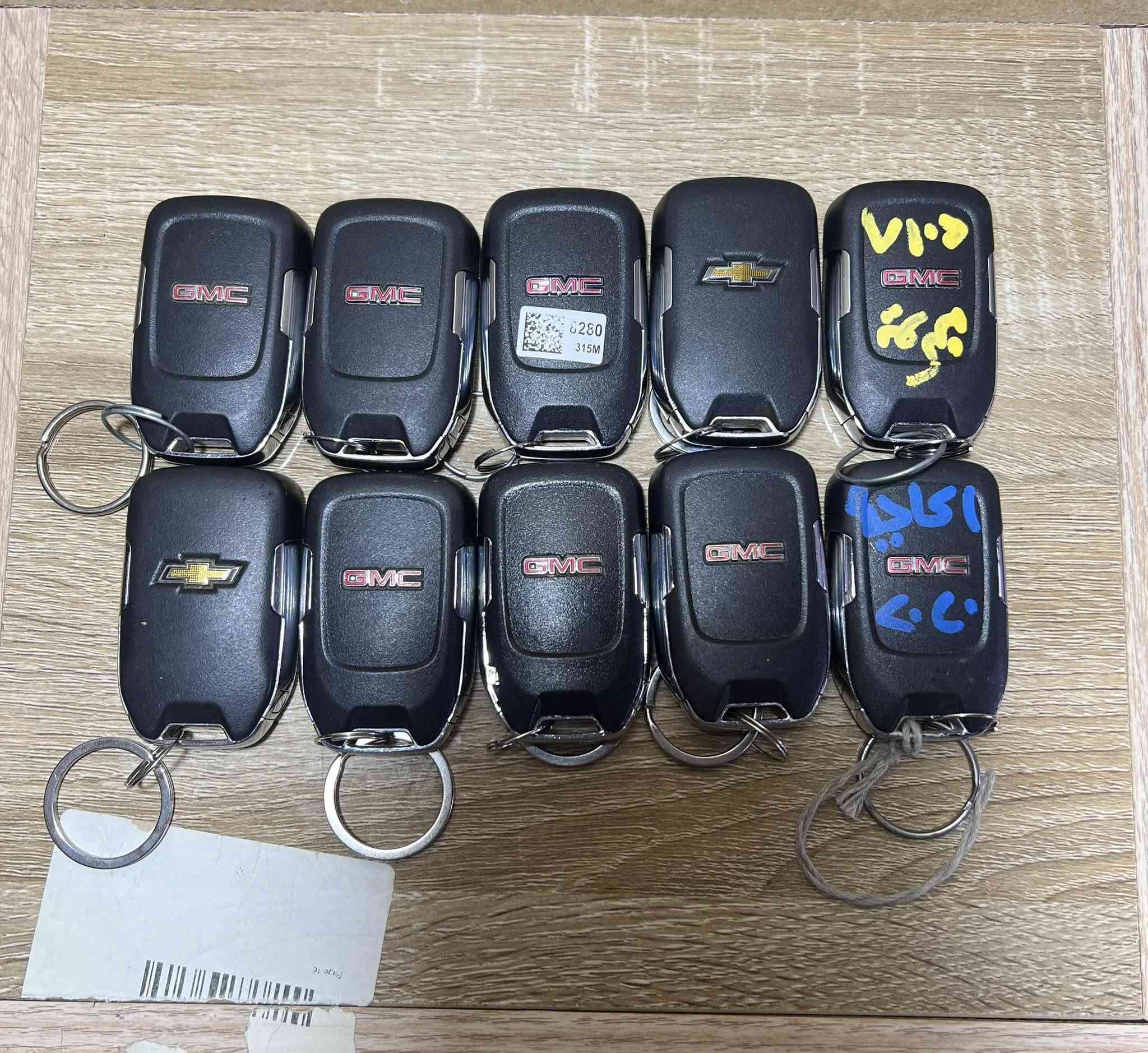 السلام عليكم  بصمات جمسي اصلي تفصيخ كصات 🇺🇸

(( عرض خااااااص // عرض خاص ))

((سويلك نسخه وامن ع سيارتك في حال ضياع البصمة ))

اكاديا / تيران / سيرا / سلفرادو /

موديل 2017 الى 2023 // بصمة مع البرمجة ( 80 الف )

بصمه بدون برمجه 60 الف // توصيل عندي 

مكاني بغداد الشالجية
***********
