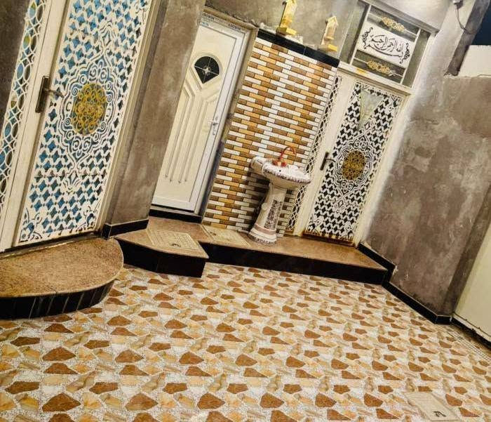 يتوفر بيت الليجار  البيت جديد
العنوان حمدان قرب جامع رسول 
يتكون من غرفتين وصالة وديوانية وستقبال 
المساحة 110
 سعر اليجار 500 
مطلوب عايلة زغيرة
ستفسار ***********
ابو عباس الحك قبل لا يتئجر
