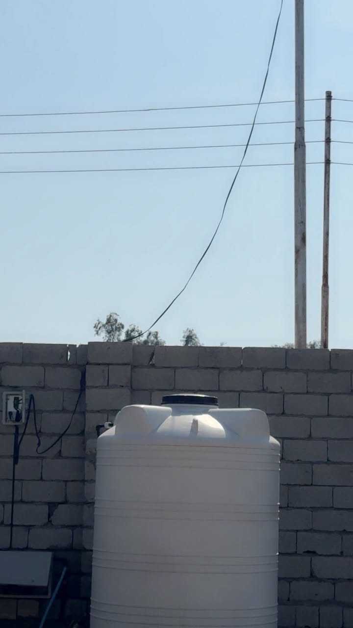 دونم للبيع برغه  على الطريق الواصل بين برغة وكنعان. سند ٢٥  السعر ٩٥  بيها اساس بيت  رباط مسلح حديد السياج ارتفاعه ١٣  ساف  بلوك كله دنك ورباطه حديد مزروعة ٢٥ فسيل ملون. و٥٥٠ م. ثيل درجة اولا  بيها بير عمق ١٨ م وواصلها مي اسالة وكهرباء  تانكي مي ٣٠٠٠ لتر.   وماطور. مي   مفروشة ١٨ لوري زميج يعني ارض  خصبة  لاي زراعة رجاءا الي مو شراي لا يتفاوض


**إذا كنت صاحب هذا الإعلان وتريد حذفه لأي سبب، رجاءا أرسل رسالة إلى الدعم الفني**