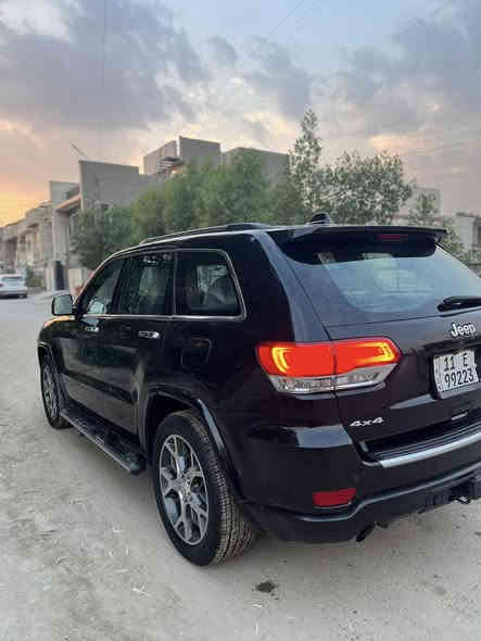 السلام عليكم 

للبيع جيب كراند شيروكي لمتد فئة S

موديل 2017 وارد امريكي , 8 سلندر 5.7

رقم بغداد بأسمي تحويل مباشر 
فووول مواصفات 1/1
* بصمة ، دخول ذكي ، تشغيل عن بعد .
* شاشة كبيرة تدعم كاربلاي .
* كشنات جلد ، كهرباء ، خزن ، تدفئة امامي و خلفي .
* فتحة سقف .
* صندوق كهرباء .
* حساس خلفي ، كاميرا خلفية ، توقف ذاتي .
* شفتات ستيرن ، كروس سرعة .
* دفع رباعي ، 5 وضعيات قيادة .
* جكات هايدروليك (جوبلس) .
* منظومة زينون كاملة .
* اشاير بالمري ، مري قلاب ، تعتيم ، نقطة عمياء ، هيتر .
* اوتو ستارت ستوب .
* تبريد قطعتين .
* هوكات سحب امامي خلفي .
* تحكم غاز أو بنزين
* وباقي المواصفات المعروفه

ماشية (104455) الف ميل
حادثها … موضح بلصور
السعر 200 ورقة و بيهة مجال

بغداد ، الدوره
***********
أو 
***********
