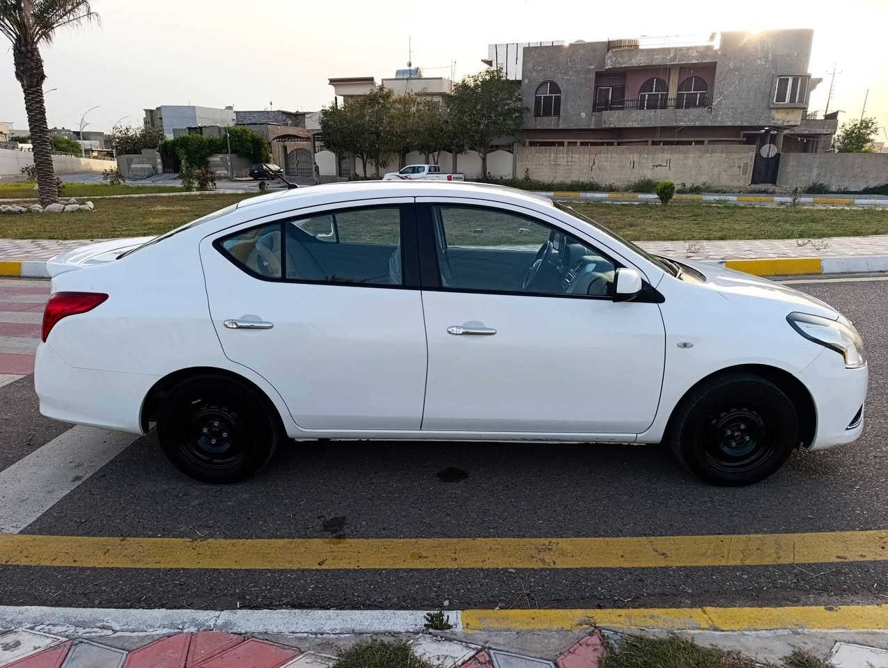 اسلام عليكم ورحمه الله وبركاته
مكلف بل نشر 

سني هندي ابو بليته زركه موديل 22رقم اربيل انكليزي 

الجديد باسم شركه تحويل او وكاله مضمونه 💯 بل 💯 

السعر 105وبيها مجال حق الجيه وبخدمتكم 

سيارة جديدة مكينه على وضع الشركة تخم تاير جديد سيارة جاهزه كفاله من الصبغ والفتح فقط بيها بارد بسيطه 

أي استفسار الاتصال على الرقم ***********
