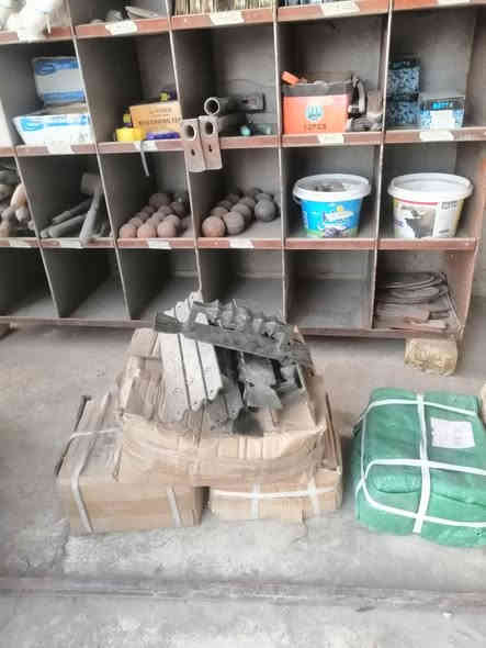 اللهم صل على محمد وأل محمد
#متاح
تم وصول وجبة مسواك حديد(كافة الانواع)
ايضا وصول كافة انواع الخشب 
ايضا متوفر كافة انواع مواد الايجار (كل ما يحتاجه الخلفه وصاحب البناء)
كوت(الاحرار)الحسينيه.مجاور جامع الاحرار الكبير
#سكلة العابدي
***********
