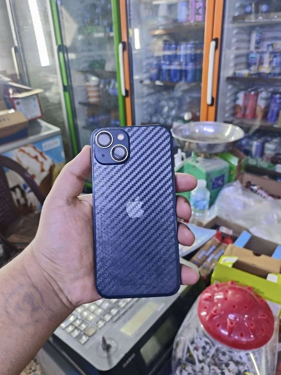 سلام عليكم iPhone 13العادي ذاكره 128الجهاز جديد ونضافته 90‎%‎وجهاز قبل شهر خل الضمان مالته الجهاز بحاله الوكاله يعني كله شغال تاخذه من باب البيت تقتنع بي يله تاخذه شحن انترنيت سيم كارت اتصال سماعات وجهاز مسويله تنضيف وحاطله حمايه لزكه مضلله وضد الكسر وعدسات جدد ليوم خليتهن او كفر ويا هديه هذني كلهن تاخذهن وين الجهاز يعني ربع متصرف عليه من تاخذه الجهاز فقط مستبدل شاشه غير الشاشه يرجعلي الجهاز ركز سعر الجهاز 350ومجاله كلش بسيط للشراي وكل الهلا بجميع عنوان بغداد الصليخ ***********رقم الهاتف متواجد بكل وقت اتصل وتشلع عيوني ❤️
