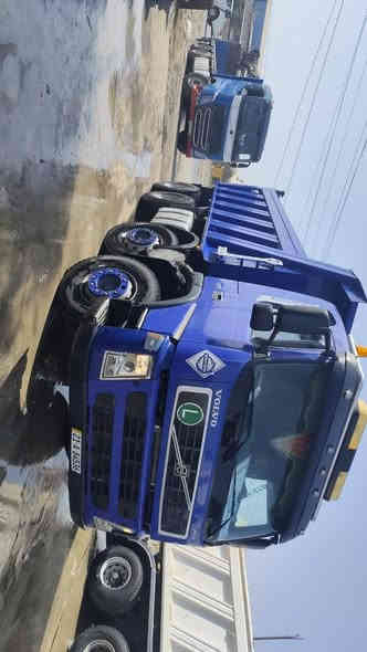 قلابا للبيع موديل 2003 رقم الهاتف ***********
