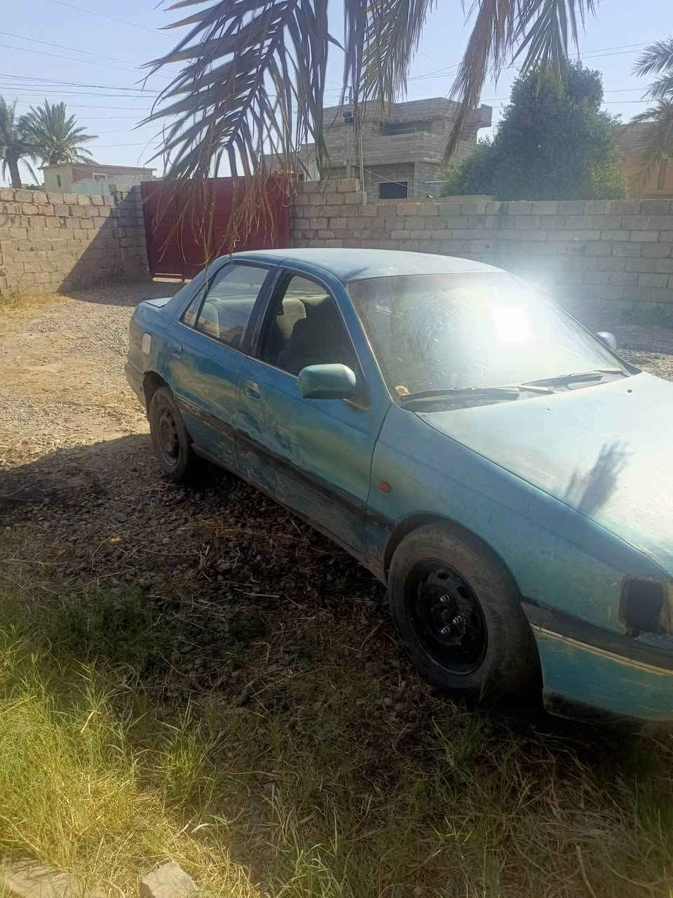 السلام عليكم انترا دمعه للبيع امسجله بيها واجها فقط ماندل صاحبها اكفلها فقط محرك كير انظاف اسياره شغاله وجاهزه وين ماتريد روح بيها السعر 10 وبيها مجال شعندك امراوس حسب القناعه  التصال *********** مكاني الشرقاط
