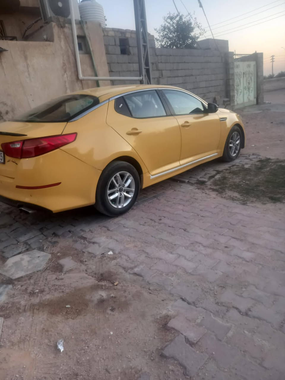 مكلف بالنشر كيا اوبتيما خليجي موديل 16رقم بغداد مصفره مرور وهئه بسمي تحويل مباشر السيارة كفاله عامه ما عده الجاملغ الخلفي بي ضربه بسيطه  مكينه کير حداديه تخم تاير مكفولات السعر 138وبيه مجال مكان السيارة كربلاء الرقم ‏‪***********‬‏
