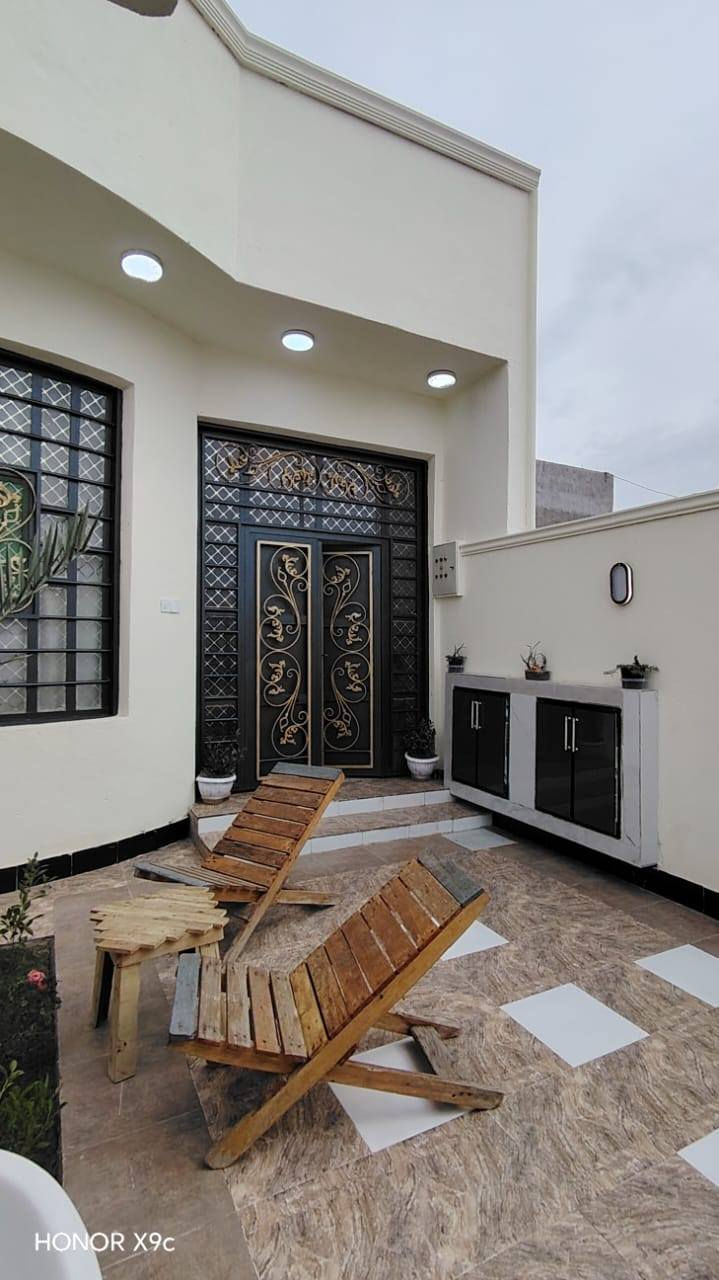 ياالله اسعد الله اوقاتكم بكل خير احبتي
علمان ان #المنزل يباع عله طريق #المبادره

او البيع نقدآ 

يتوفر دار سكن طابو ملك صرف عرصه

#المساحه ١٢٥ متر

#يتكون من #غرفتين منام#وصاله #وديوان #وصاله ومطبخ وصحيات #وكراج سياره وحديقه واسعه

وكافه الخدمات متوفره يمك تبليط بل باب

#العنوان البصره ابي الخصيب #كوت الحمداني قرب #المحكمه الجديده

كلش قريب عله طريق الخارجي بصره فاو

غرفه جوه وصاله وديوان ومطبخ وصحيات داخليه وخارجيه

وغرفه بل طابق الثاني

بناء كله #طابوك بل كامل

#السعر المطلوب ١٤٠ مليون قابل للتفاوض بين المالك والمشتري

#للاستفساراكثر تصال 

***********

***********
