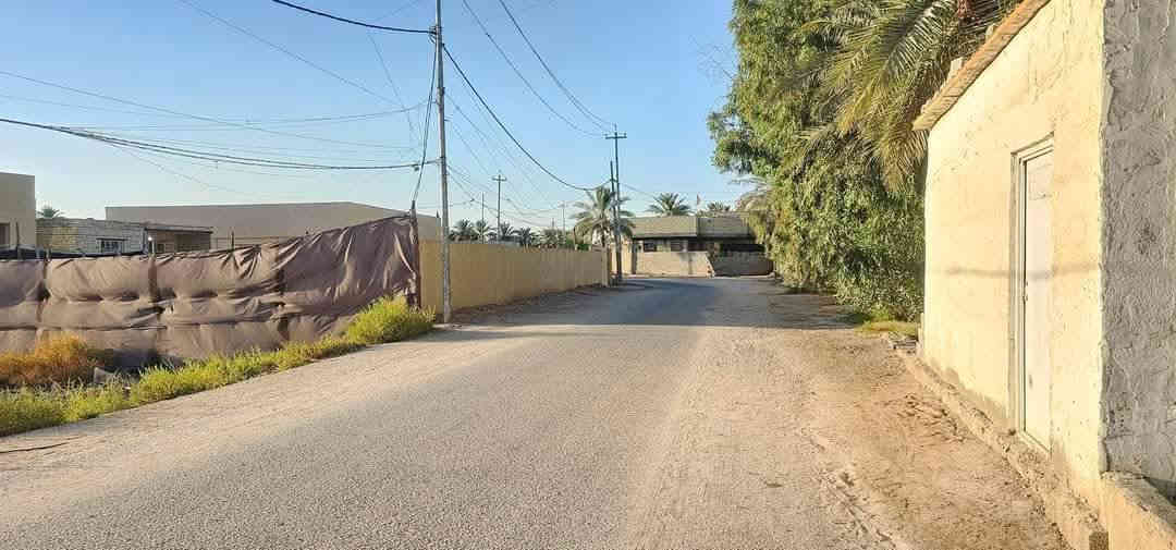 دونم الا 300 متر طابو 25 سند تحويل اسهم باسمك في كربلاء شارع ام ام البنين منطقه طنوبه كافه الخدمات مدرسه متوسطه ابتدائيه مدرسه الثاني ماله العباس مباشره عالشارع للمعلومات اتصال/*********** /***********
